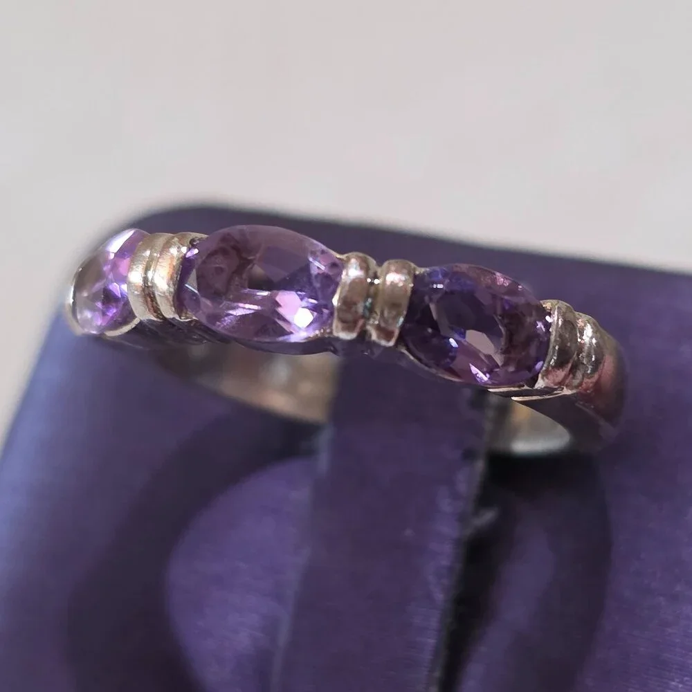 Vintage Oval Three Purple Stone Gemstone Band Sterling Silver Ring SZ 5